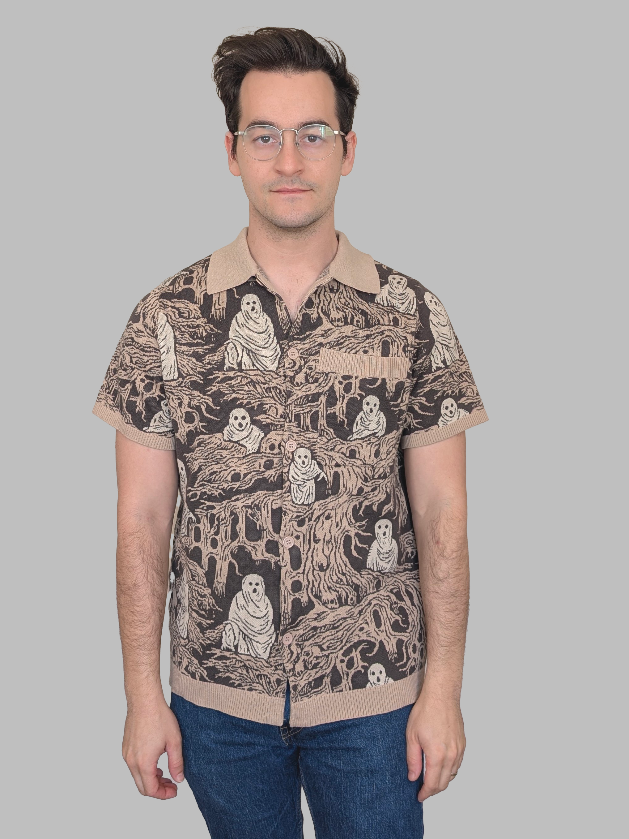 Eldritch Horror Button Up - Sleepy Peach