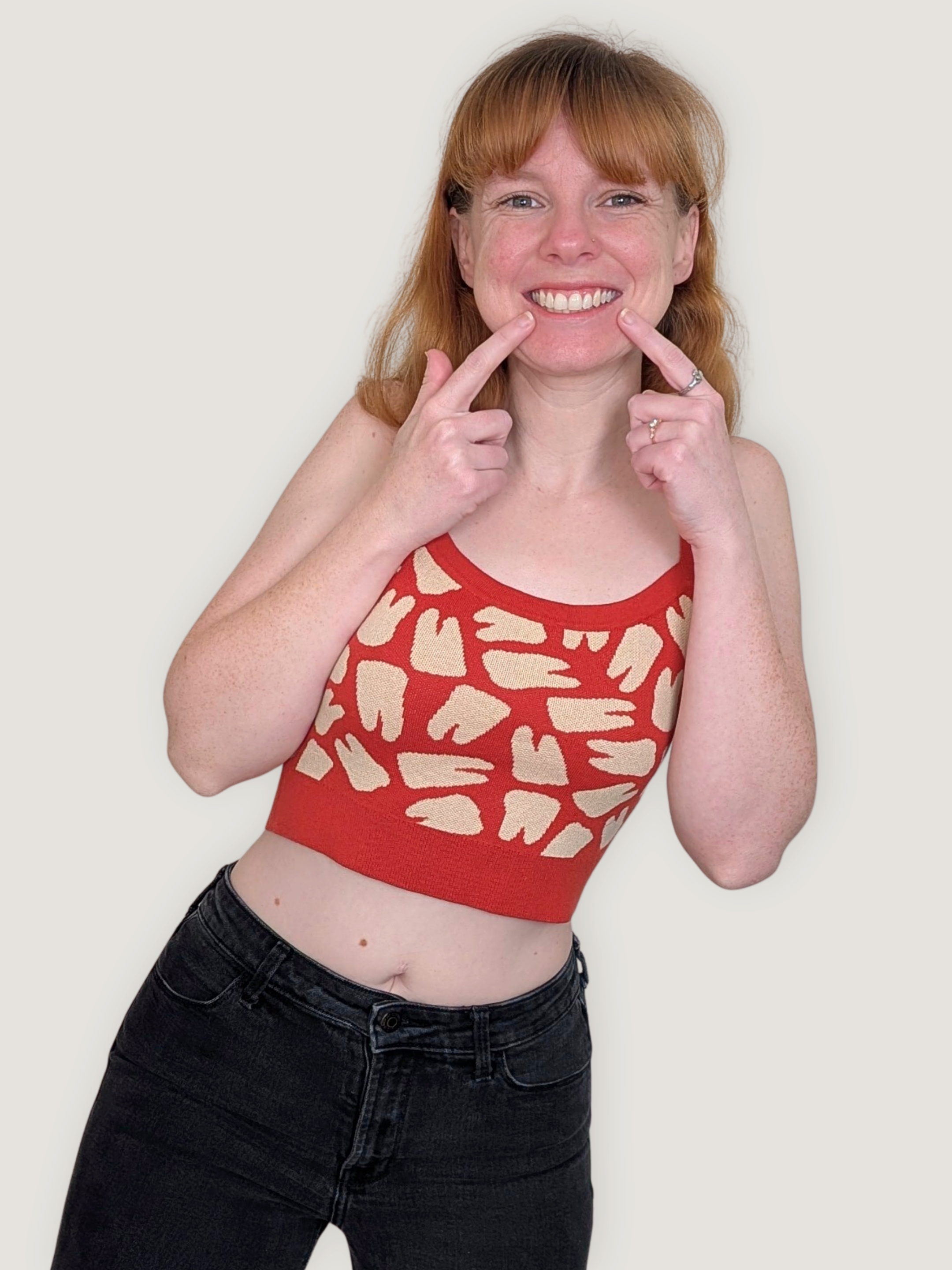 Sleepy Peach - Nothing but the Tooth Crop Top