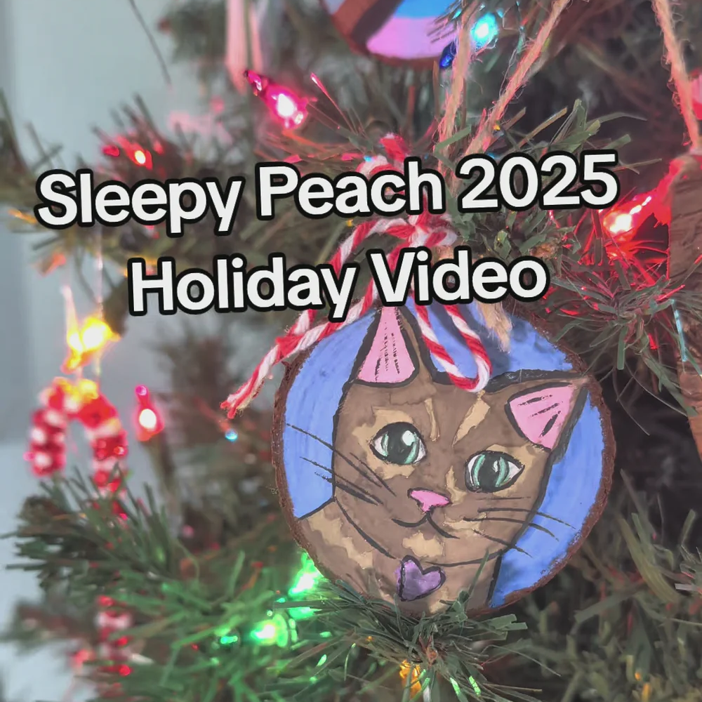 Sleepy Peach Holiday Message