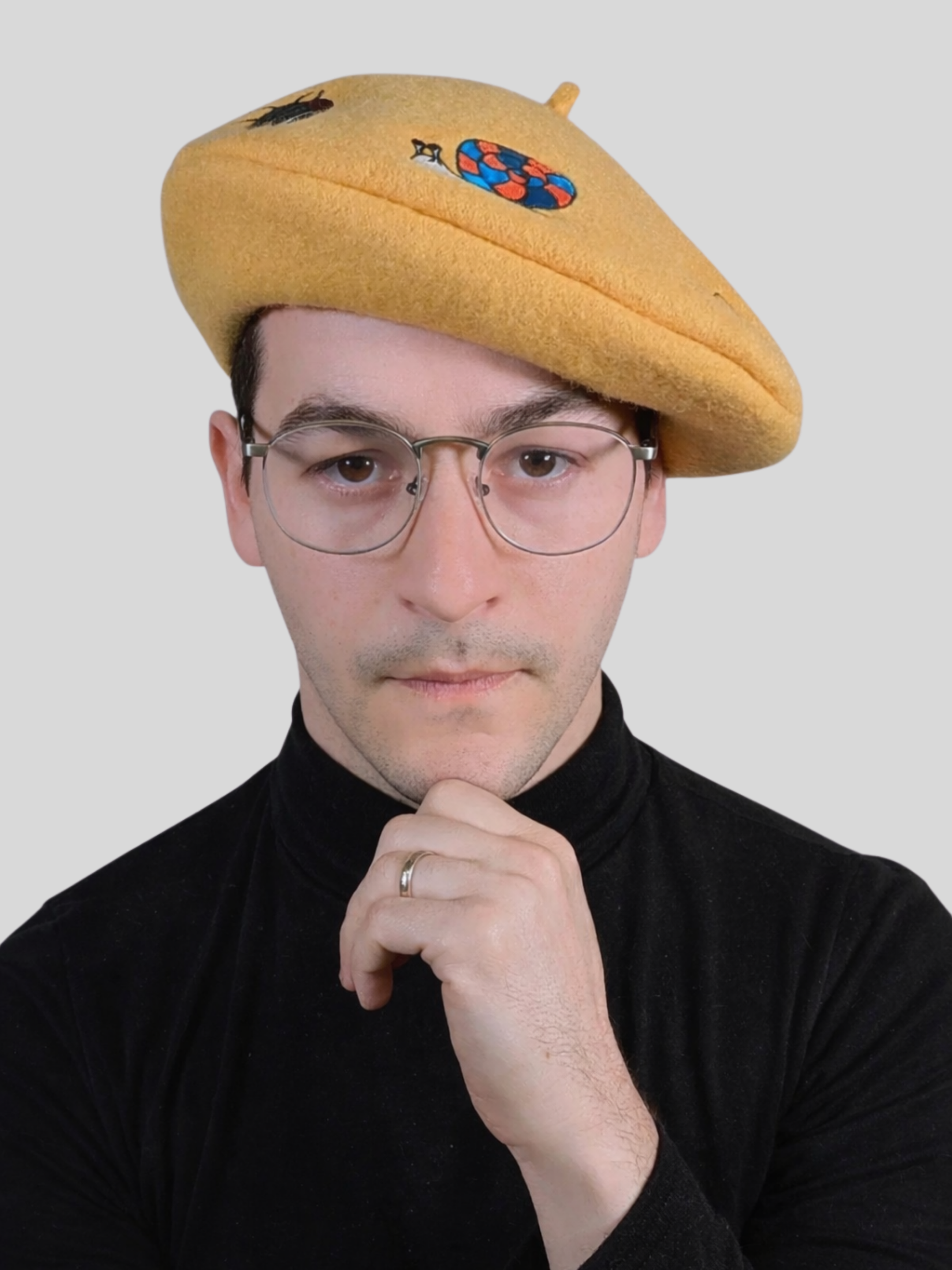 Buggin' Out Beret - Sleepy Peach