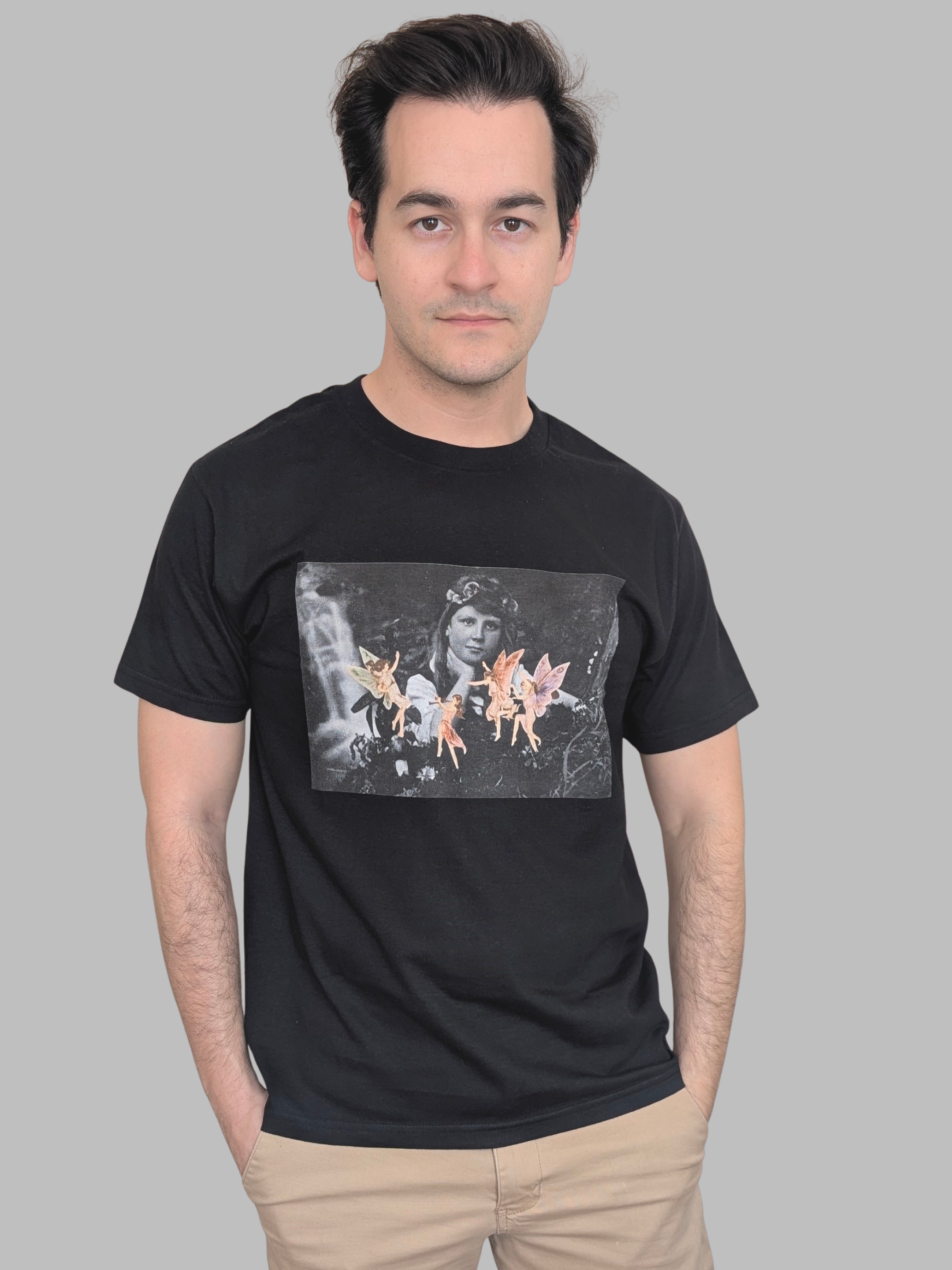 Cottingley_Fairies_Shirt_-_Sleepy_Peach