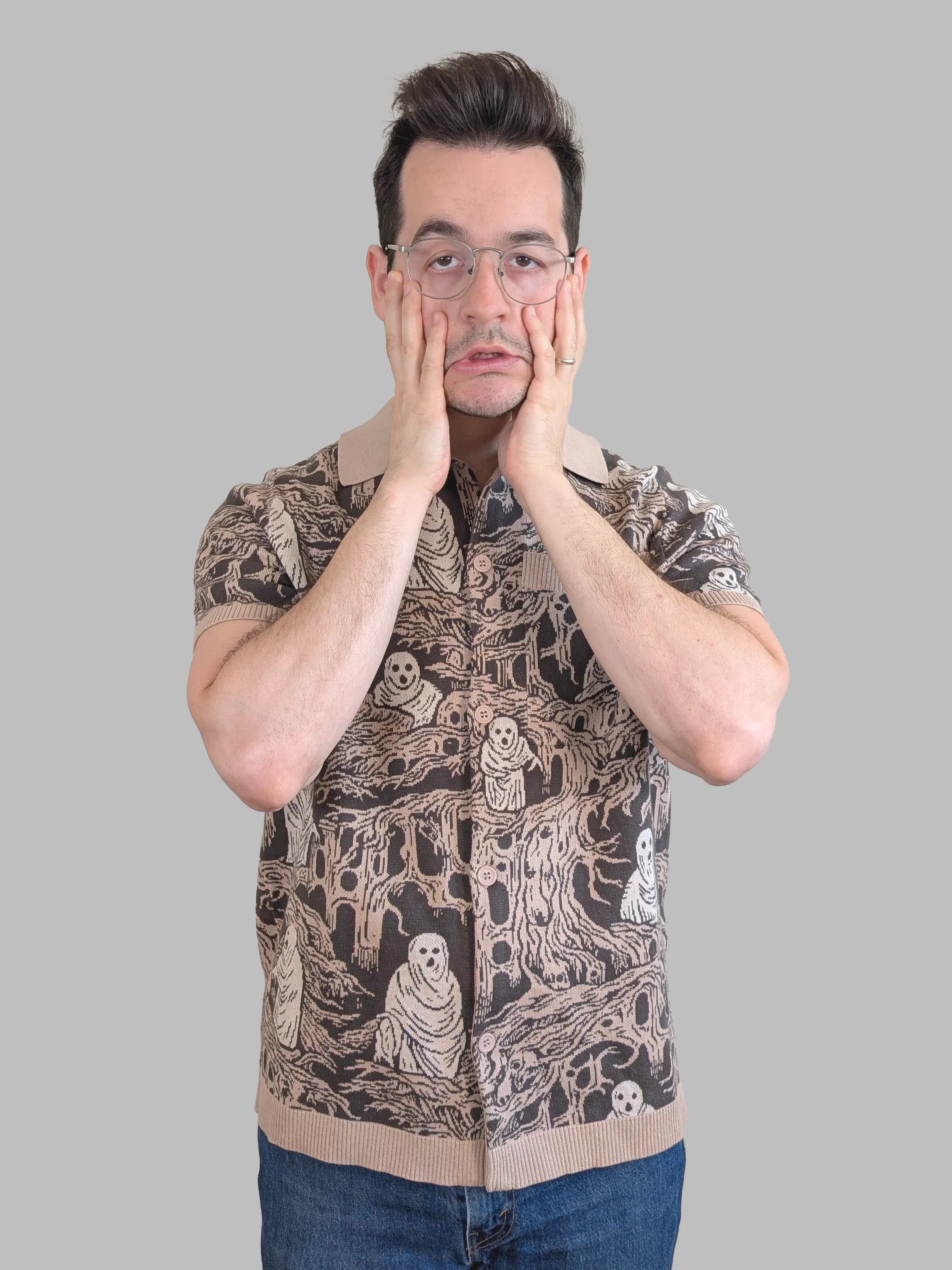 Eldritch Horror Button Up - Sleepy Peach