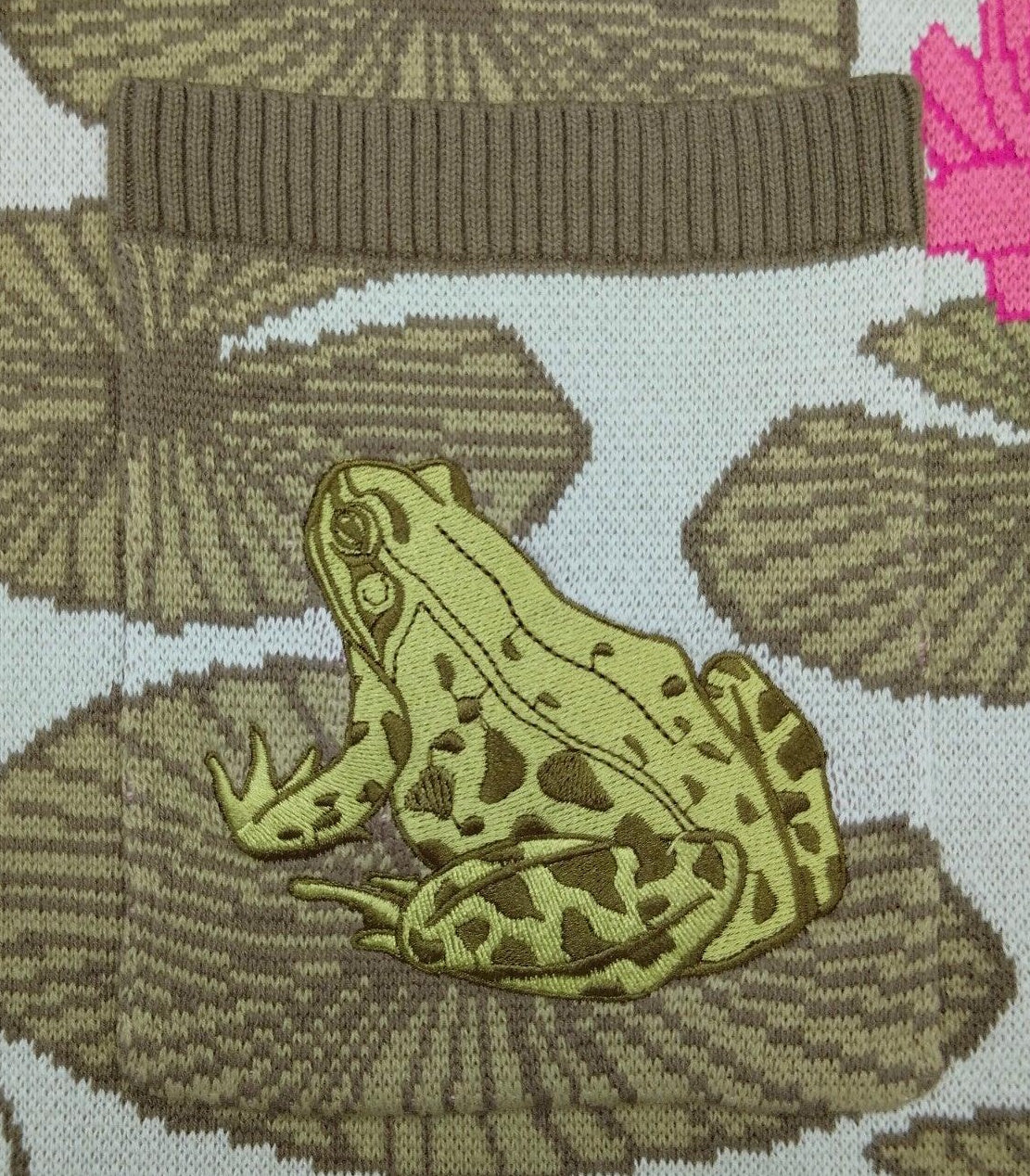 Lily Pad with Frog Cardigan - Sleepy Peach