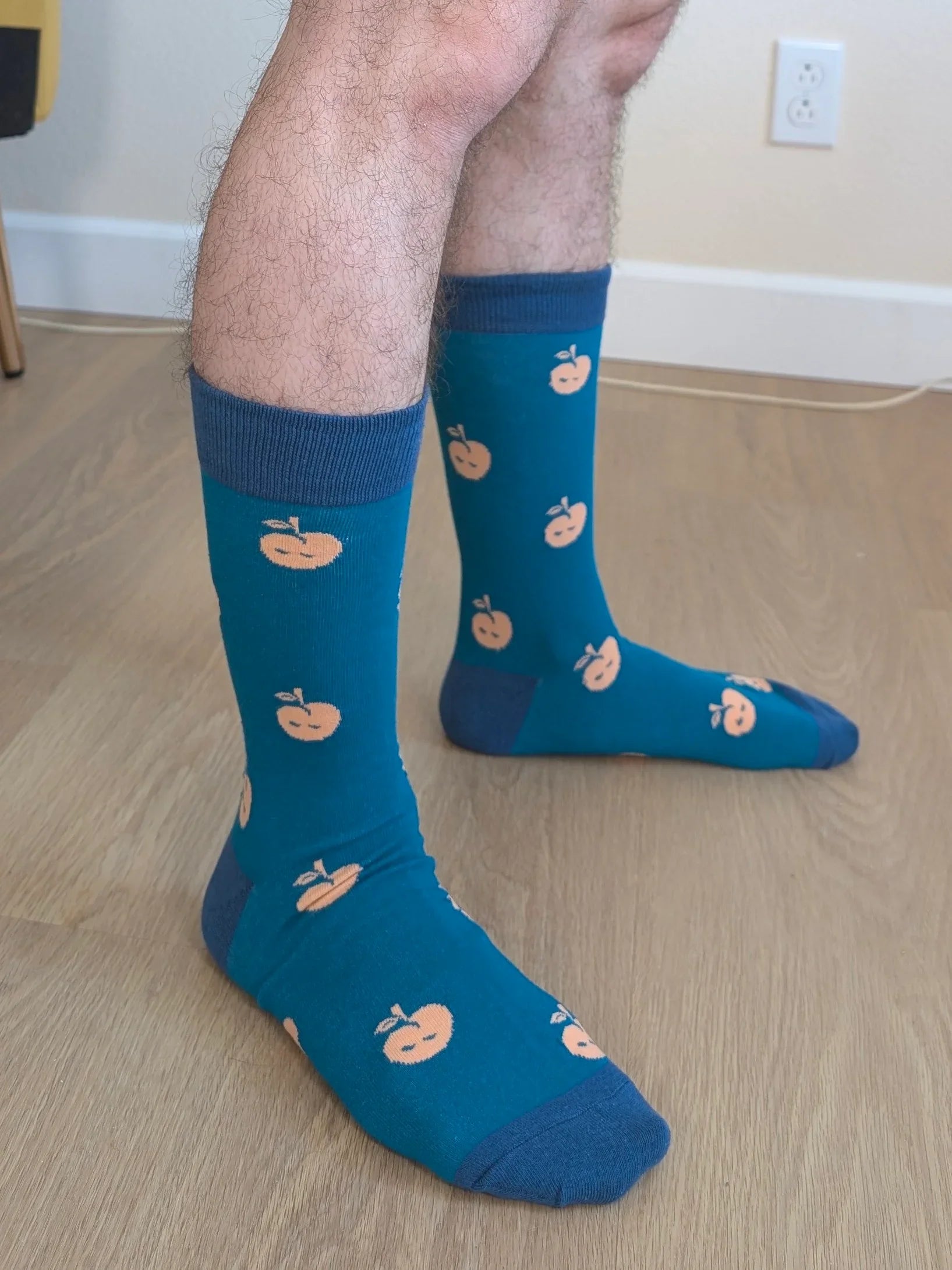 Sleepy Peach Logo Socks - Sleepy Peach