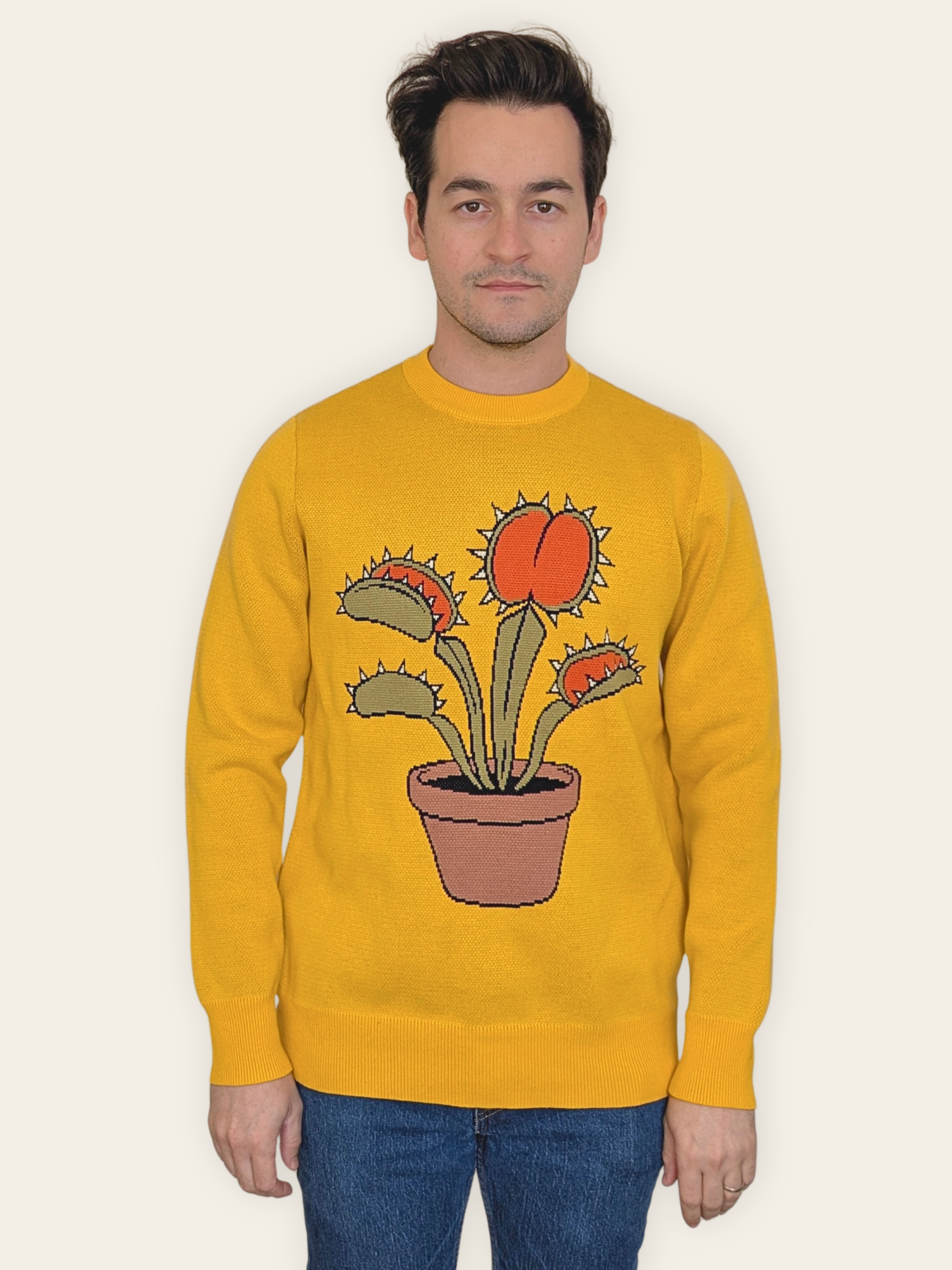 Venus_Flytrap_Sweater_-_Sleepy_Peach