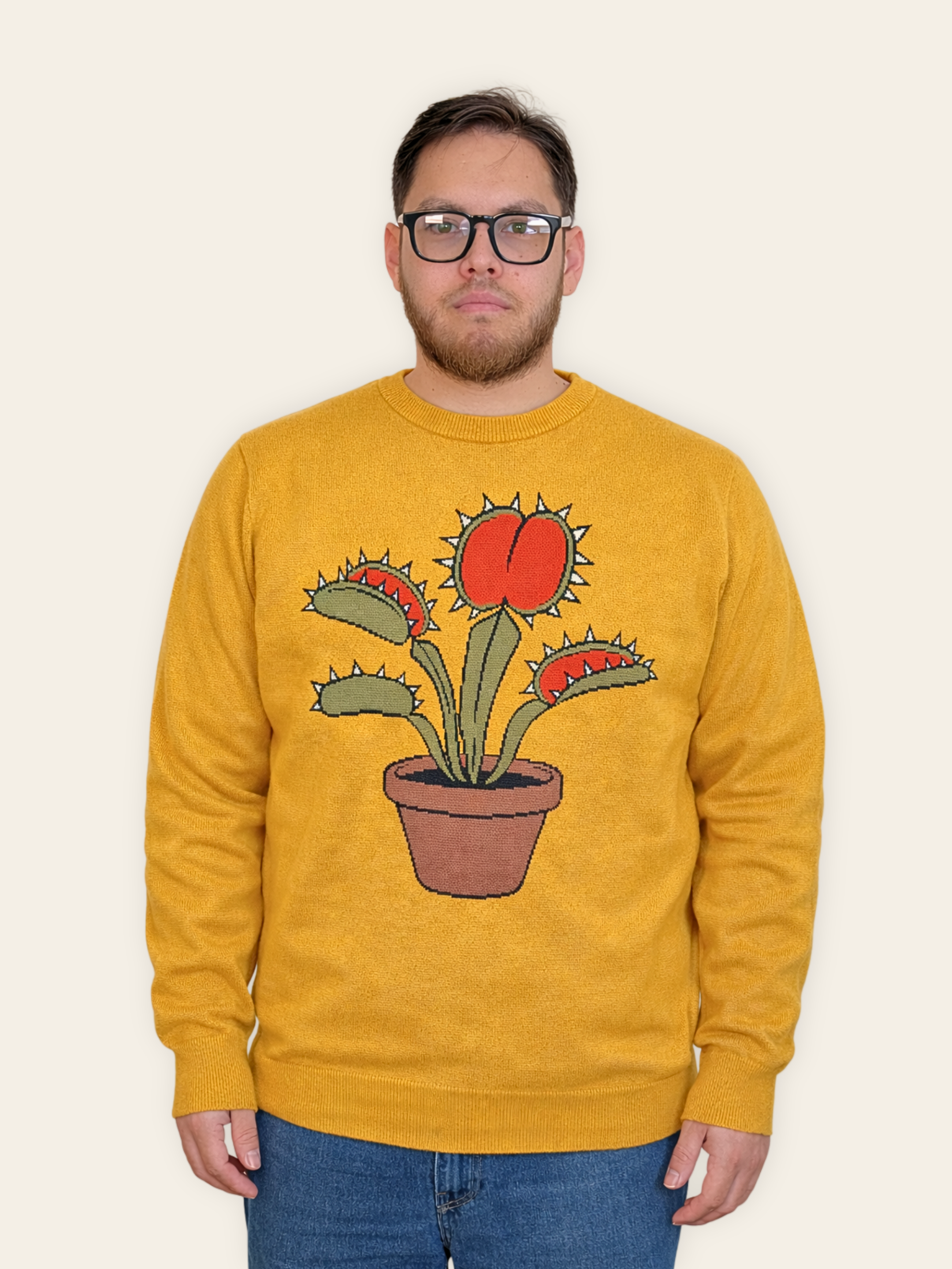 Venus_Flytrap_Sweater_-_Sleepy_Peach
